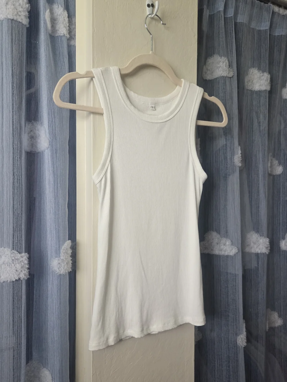 White Ribbed Racer Style Tank Top - Picture 2 of 8